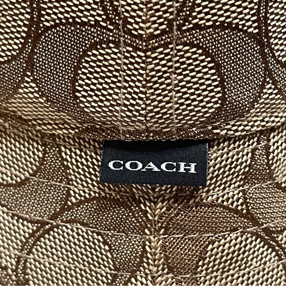 COACH Signature Jacquard Bucket Hat
Comparable Value
$128 - Picture 4 of 8